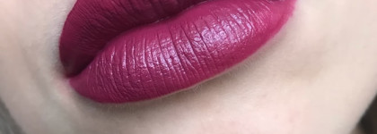 Две звезды, 2 светлых повести. Make up forever Matt 5 & Bobbi Brown Creamy matte lip color Crushed plum 3