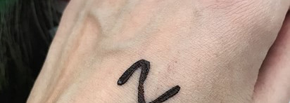 Классическая подводка Guerlain Eye Liner в оттенке 05 Brun Cendre