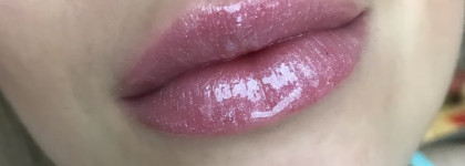 2 Летних блеска . Eveline Lovers ultrashine lipgloss 562 & Sisley Phyto lip star Pink Sapphire