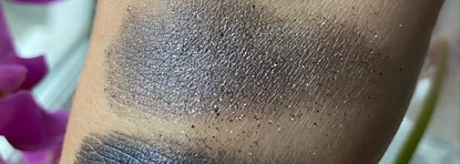 Dose of colors. Праймер+рассыпчатый пигмент Eyedeal duo в оттенке Stellar и кремовая помада Classic lipstick в оттенке Ditto