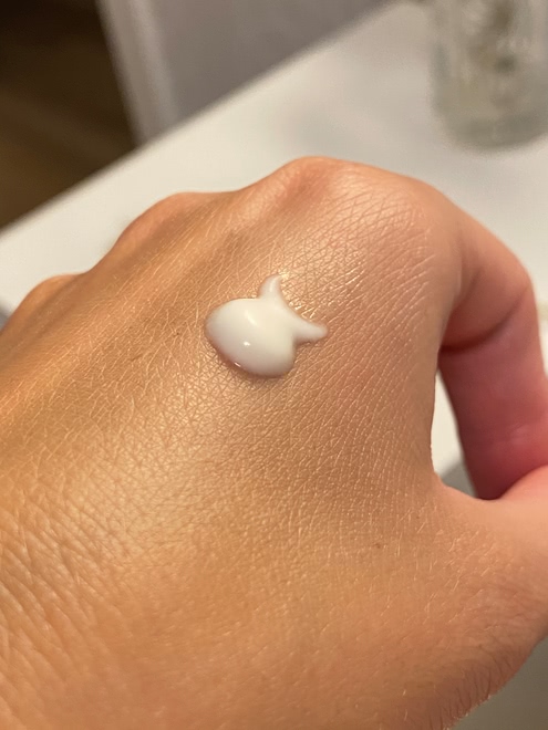 Люксовый уход за кожей вокруг глаз La mer The eye concentrate