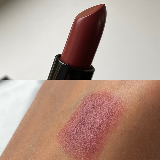 Помады Wild lips by Stellary в оттенках 106, 110, 120, 117, 101