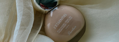 Один из самых спорных тональных - Guerlain L’essentiel Natural Glow Стойкий Тональный крем с эффектом сияния в оттенка 02N