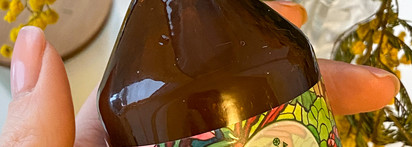 Изысканные ароматы повседневных средств от Ecocraft. Гель для душа Captivating Oudh и спрей для волос Frangipani & marian plum