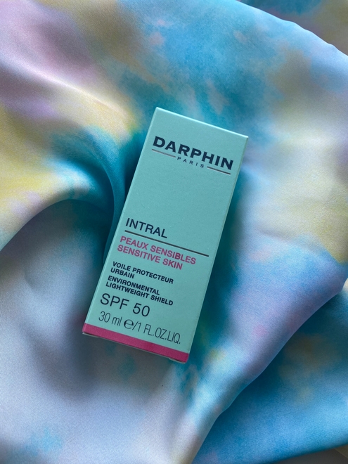 Средство от солнца 2в1 с защитной вуалью Intral SPF50 от Darphin