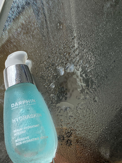Глоток прохладительного напитка для кожи с Darphin hydraskin intensive moisturizing serum