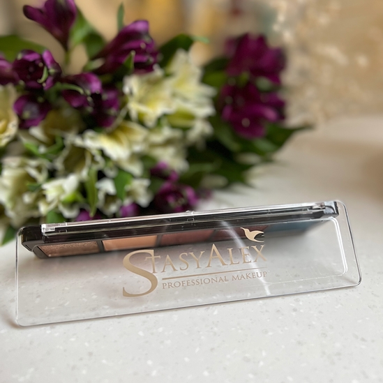 Самая выразительная птичка StasyAlex Teal Enigma E13 makeup palette ...