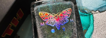 Лак из серии Футурама Moth. Оттенок Kif Kroker by Moth