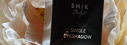 И я туда же. Тени-спаркл Shik single eyeshadow в оттенке Vega