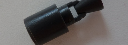 The face shop gelset smudgeproof auto liner оттенок 03 Red