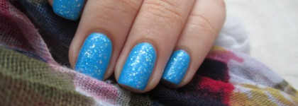 OPI Last Friday Night & Dance Legend №557