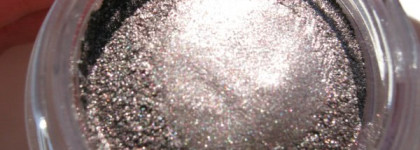 Chanel Illusion D'ombre Long Wear Luminous Eyeshadow №83 Illusoire