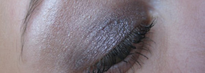 Chanel Illusion D'ombre Long Wear Luminous Eyeshadow №83 Illusoire