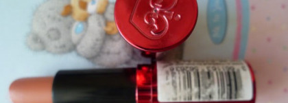 Помада Rimmel Volume Booster №102 (Foxy)