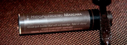 Завсегдатай моей косметички в коричневом цвете Reviva Labs, HypoAllergenic Mascara, Brown