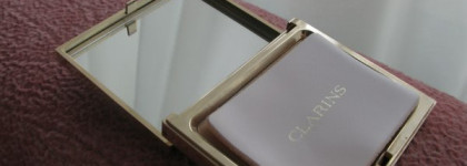 Компактная пудра Clarins Ever Matte Mineral Powder Compact SPF 15 тон 00 - Transparent opal