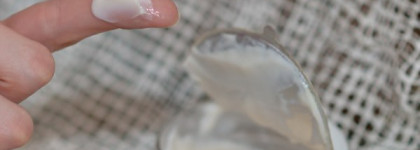 Приятный продукт от Avon серии "Planet spa". SPA Крем для кожи ступней и локтей с фруктовыми кислотами и маслом Ши "Африканская экзотика"