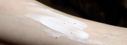 Увлажняющий крем-суфле для тела с оливковым маслом "Средиземноморский курорт" (Mediterranean olive oil whipped body cream) серии PlanetSpa от Avon