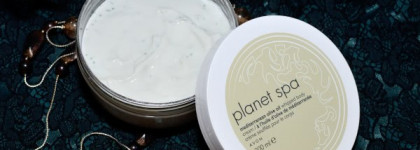 Увлажняющий крем-суфле для тела с оливковым маслом "Средиземноморский курорт" (Mediterranean olive oil whipped body cream) серии PlanetSpa от Avon