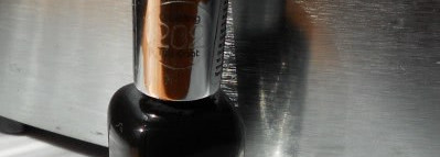 Beyu № 202 Crackling Top Coat