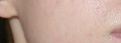 Продолжение легенды… Тональный крем Le teint touche eclat в оттенке B30 от Yves Saint Laurent