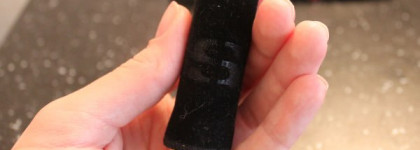 Карандаш для губ Chanel Le Crayon Levres №58 Rubellite и Увлажняющая стойкая фитопомада  Sisley L9