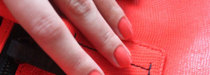 Идеальный коралл YSL La Laque Couture 5 Corail divin