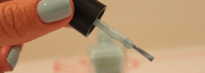 Barry M #317 Blue Moon: лак, который называют клоном Chanel Riva