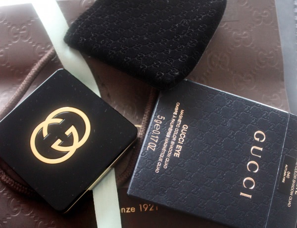 Gucci Magnetic Color Shadow Quad в оттенке 040 Autumn Fire