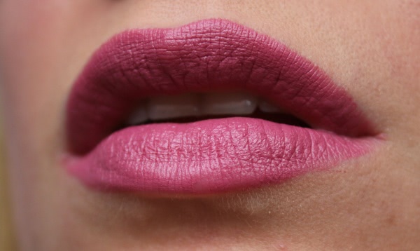 NYX Matte lipstick MLS 11 Tea rose/Rose the