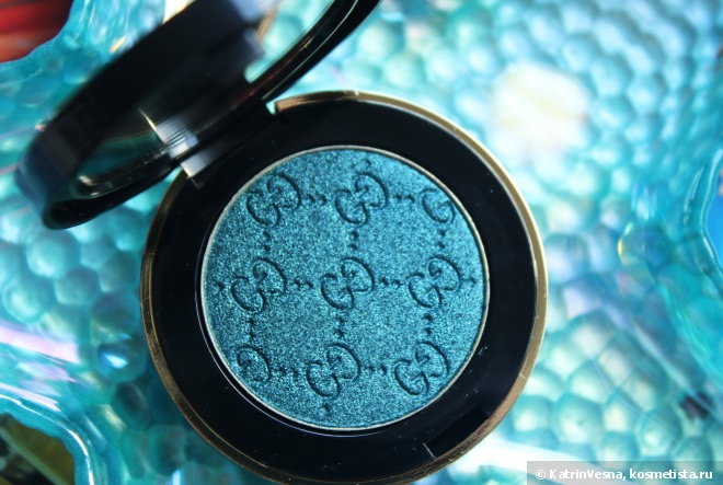 Gucci Iconic Ottanio: тени и карандаш для глаз оттенка Тюркиз
