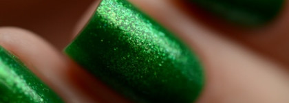 China Glaze - Running In Circles