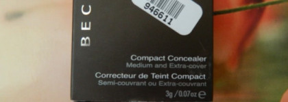 Becca Cosmetics Dual Coverage Compact Concealer №Latte - Компактный консилер в оттенке Latte