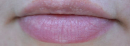 Pupa Volume 100 и Maybelline Hydra Extreme 721 - популярные нюды