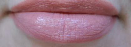 Pupa Volume 100 и Maybelline Hydra Extreme 721 - популярные нюды