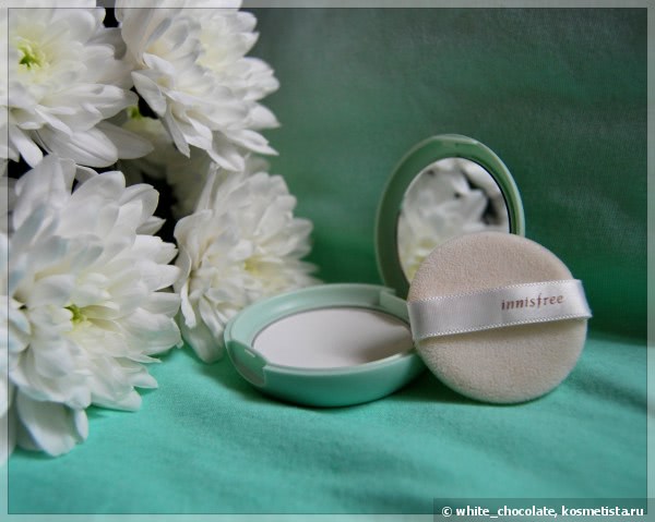 Боремся с жирным блеском с помощью пудры Innisfree No Sebum Mineral pact