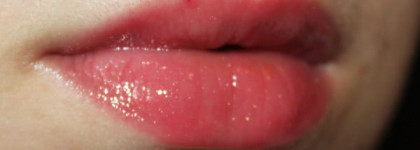 Самый нелипкий в мире Sally Hansen Lip Inflation Xtreme Sheer Cherry