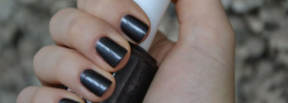 Essie #89 Over the edge