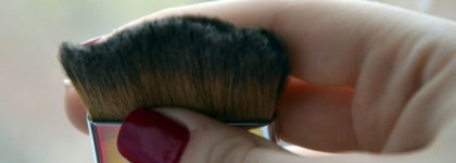 Люблю нежно Dior Diorskin Nude Compact Natural Glow Radiant Powder Foundation SPF 10 PA+++ #030