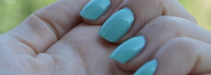 Такой мятный Essie №98 Turquoise & Сaicos