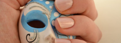 Нежная вуаль от Sally Hansen