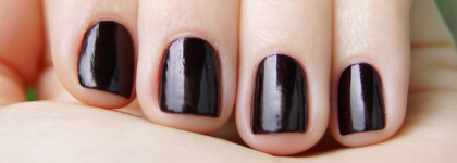 Sally Hansen - Uptempo Plum