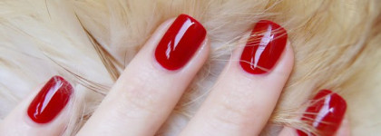 Estee Lauder enchanted garnet