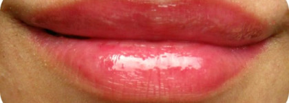 Oriflame, Very Me, Pink Me Perfect Lip Gloss "Хамелеон"