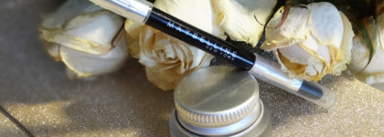 Maybelline New York Lasting Drama Gel Eyeliner в оттенке 02 Brown