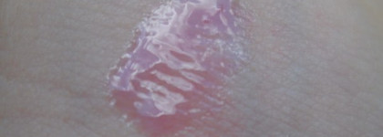 Блеск для губ Essence "Tint It"  №01, turn to happy