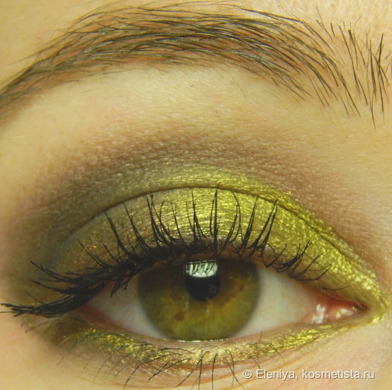 Тени Meow Cosmetics из коллекции Egyptian Treasures. Оттенки: miw, artifact, royal, scarab