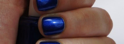 Essie 92 Aruba Blue