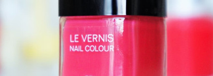 Лак для ногтей Chanel Le Vernis 571 Fracas