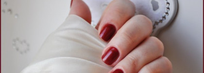 Барселона и Ночной тюльпан - Chanel Le Vernis Nail Colour #207 «Barcelona Red» и Chanel Le Vernis Nail Colour #457 «Tulipe Noire»